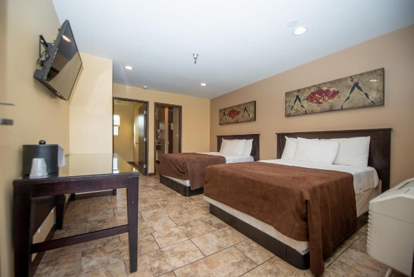 Casa Bella Inn- Huntington Park image 34